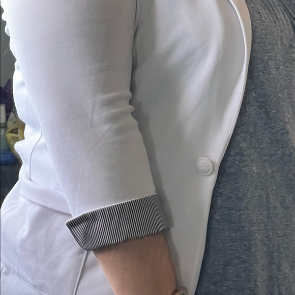 White xl blazer - Picture 5 of 8